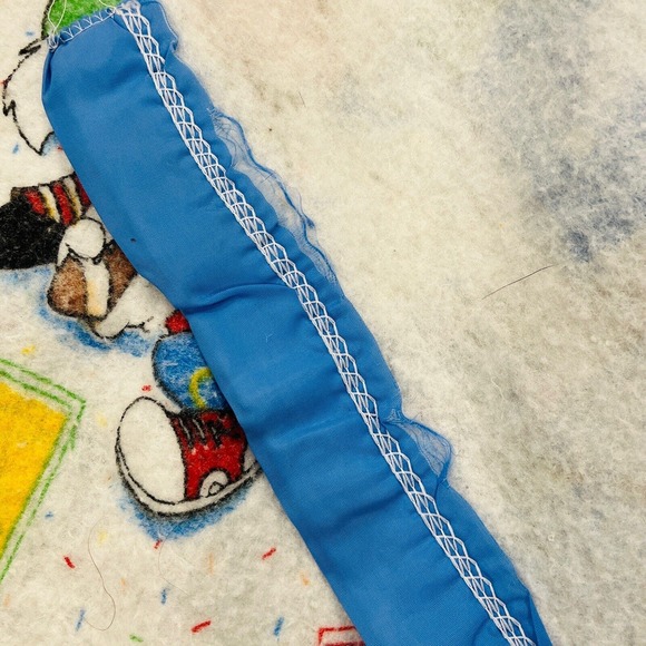 Vintage Looney Tunes‎ Sports Throw Blanket Bugs Taz Marvin Daffy Sylvester 1992 - Picture 7 of 7